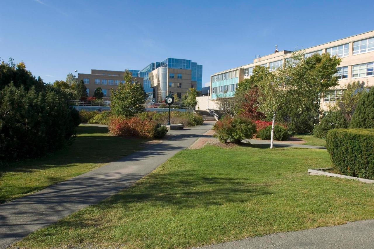 Memorial University St. John's Kültér fotó